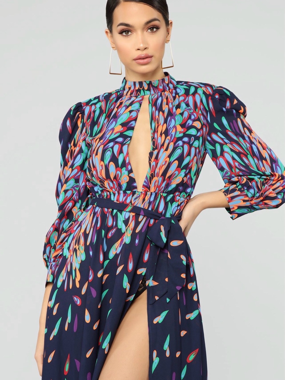 Fashion Nova Black Multi-Color Printed Maxi Dress with Keyhole Neck - Picture 6 of 7